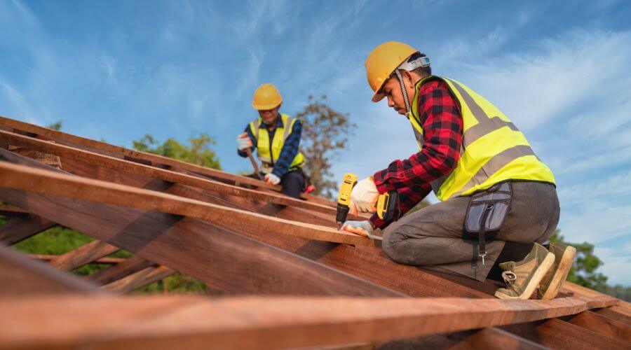Professional gutter cleaning in Mazama, WA